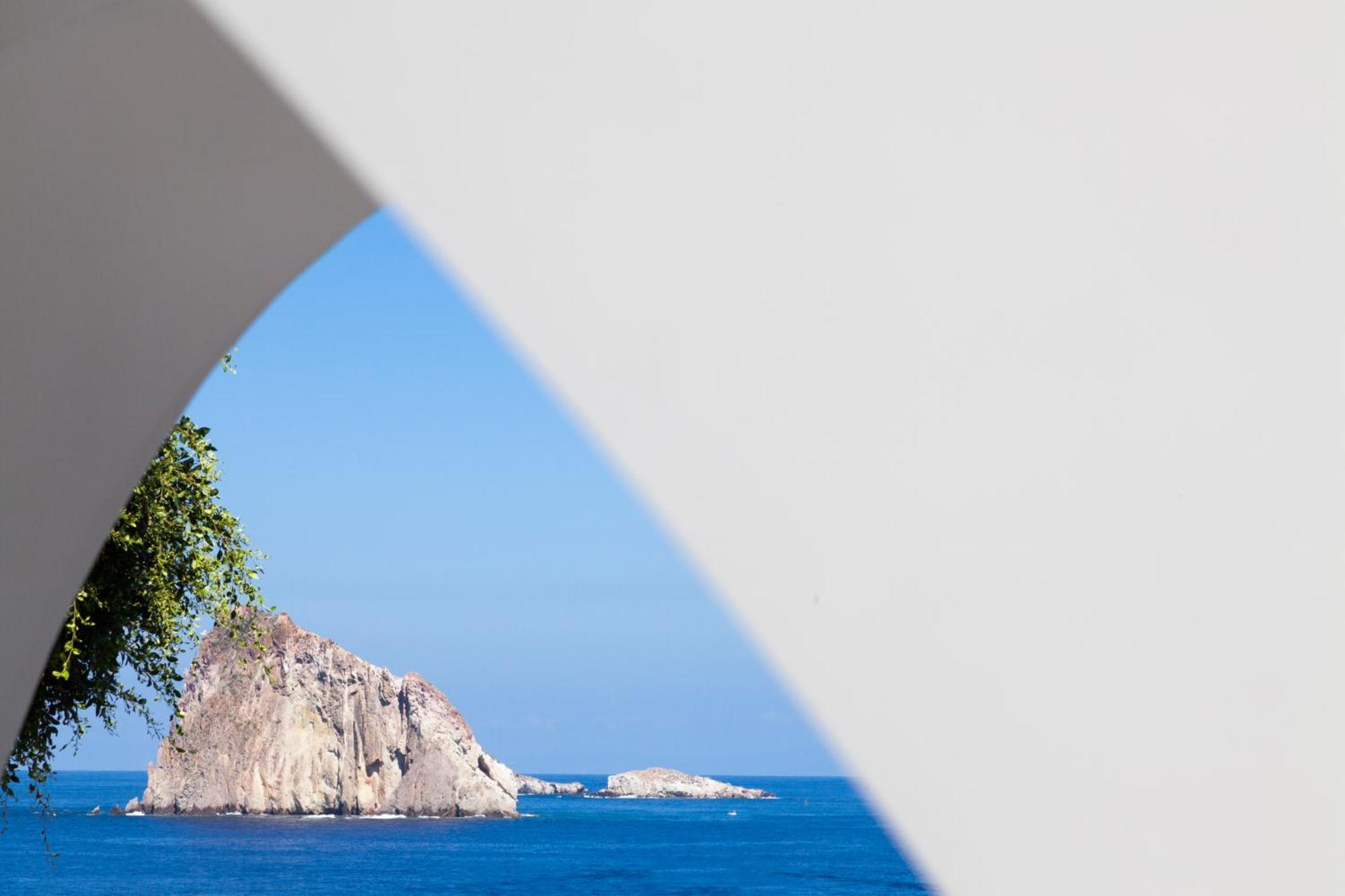 Quartara Boutique Hotel Panarea Exterior photo