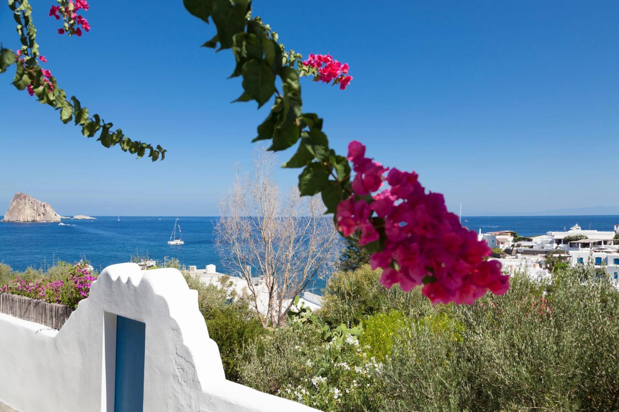 Quartara Boutique Hotel Panarea Exterior photo